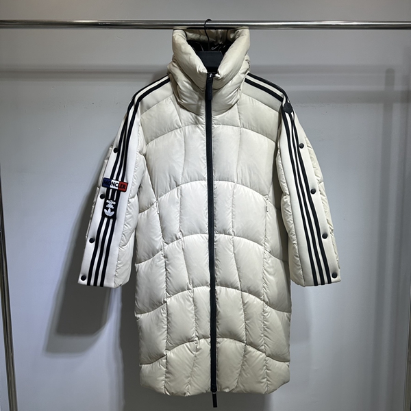 ハイクオリティダウンジャケット正面デザイン